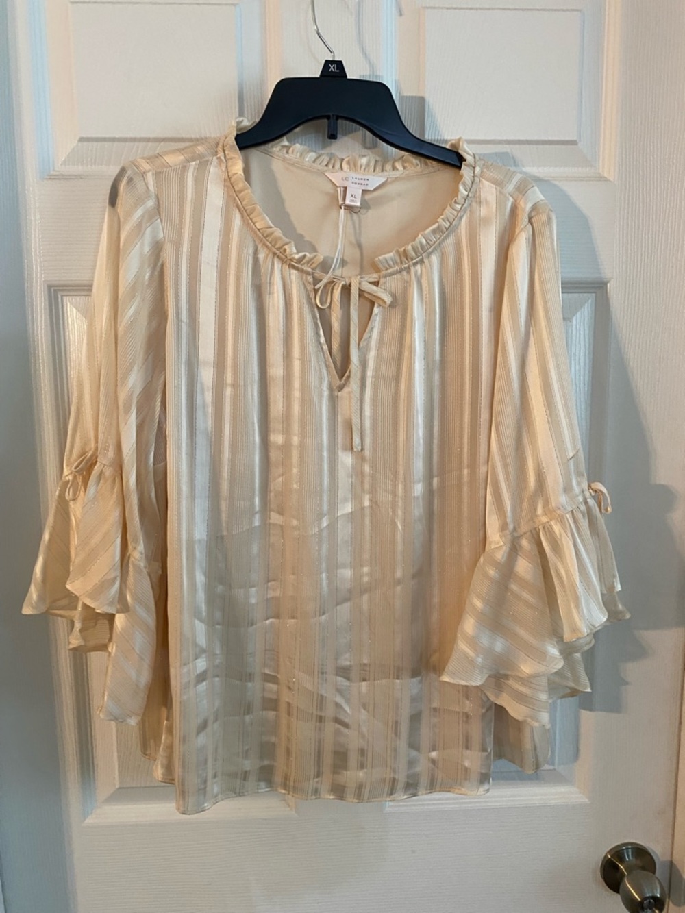 LC Lauren Conrad Cream Striped Ruffle-Sleeve Peasant Blouse